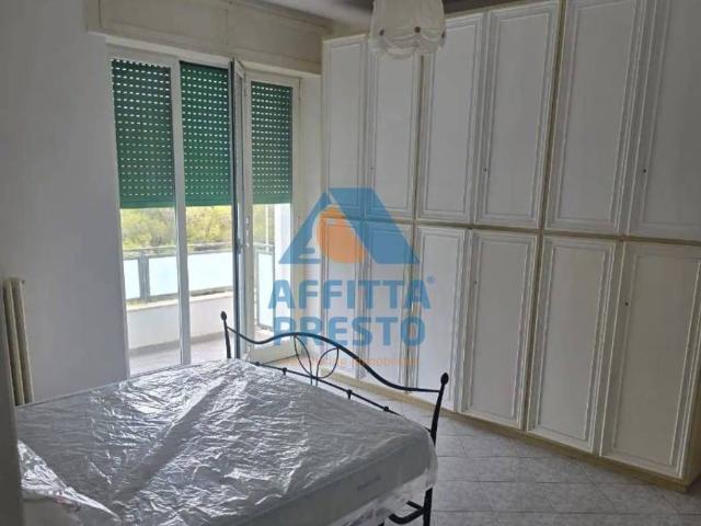 Appartamento in affitto a Livorno, arredato, posto auto, terrazzo TrovaCasa