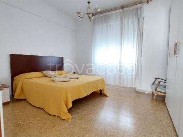 Appartamento in affitto a Livorno via Roma, ascensore, veranda, cucina abitabile TrovaCasa
