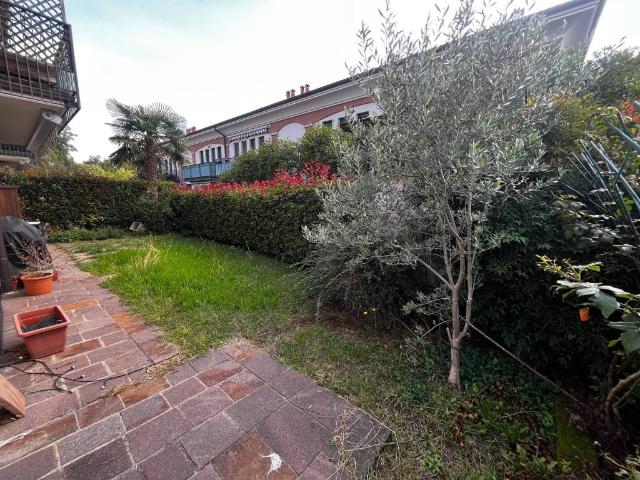 Appartamento in affitto a Lomagna LC
