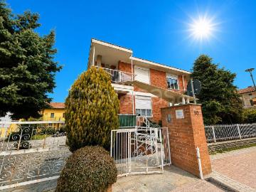 Appartamento in affitto a Lombriasco piazza Rimembranza, 10, non arredato/vuoto, box, terrazzo TrovaCasa