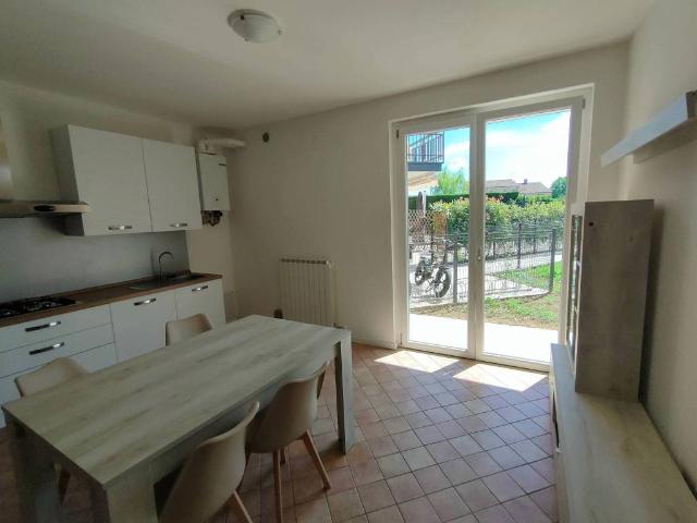 Appartamento in affitto a Longare VI