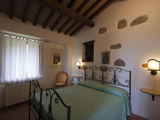 Appartamento in affitto a Paciano PG
