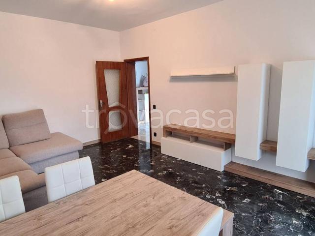 Appartamento in affitto a Padova via Antonio Angelieri, arredato, box, libero subito TrovaCasa