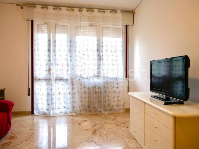 Appartamento in affitto a Padova via Beato Giuseppe Cafasso, arredato, parquet, balcone TrovaCasa
