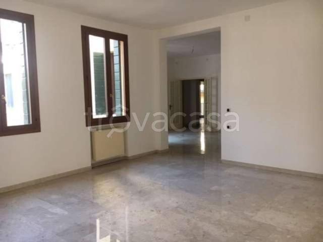 Appartamento in affitto a Padova via Dei Fabbri s.n.c Piazze Duomo
