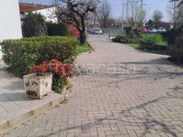Appartamento in affitto a Padova via Pietro Pajetta, 10, arredato, giardino privato, box TrovaCasa