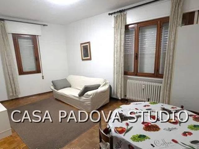 Appartamento in affitto a Padova PD