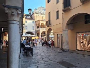 Appartamento in affitto a Padova PD