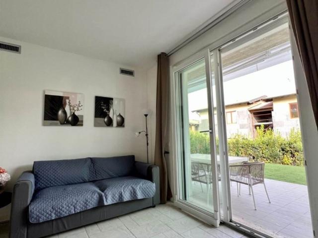 Appartamento in affitto a Padenghe sul Garda via del molino 5, arredato, giardino privato, posto auto TrovaCasa