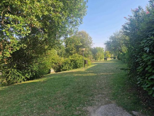 Appartamento in affitto a Padenghe sul Garda BS