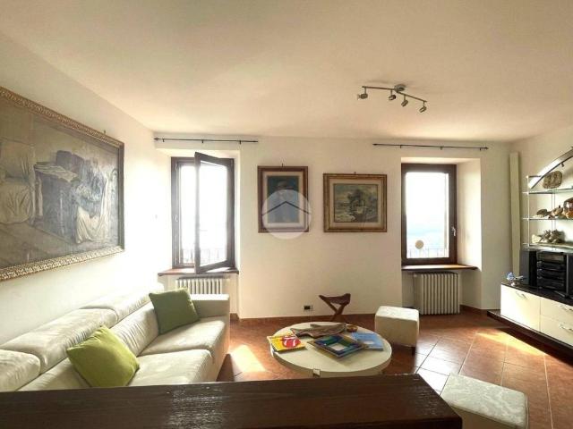 Appartamento in affitto a Padenghe sul Garda BS