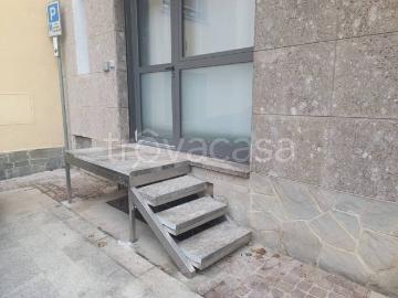 Appartamento in affitto a Paderno Dugnano piazza Addolorata, arredato, ristrutturato, posto auto scoperto TrovaCasa