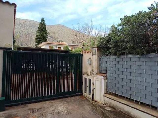 Appartamento in affitto a Palermo PA