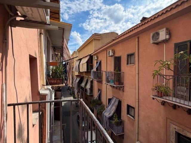 Appartamento in affitto a Palermo PA