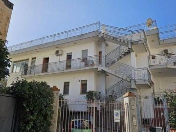 Piazza Valdesi Palermo, Lido di Mondello, Palermo Sicilia, Sicilia