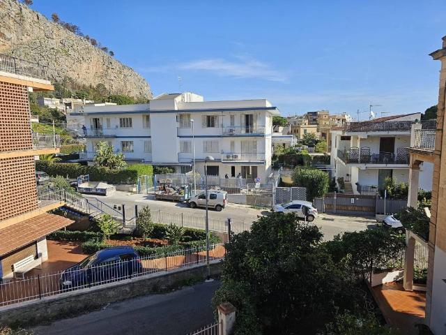 Appartamento in affitto a Palermo PA