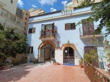 Appartamento in affitto a Palermo palermo Sampolo,386/a, non arredato/vuoto, terrazzo TrovaCasa