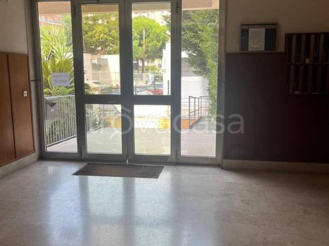 Appartamento in affitto a Palermo piazzale Giotto, non arredato/vuoto, ascensore, frigorifero TrovaCasa