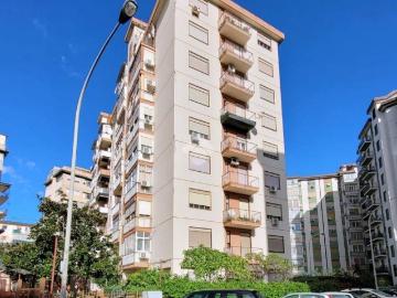 Appartamento in affitto a Palermo via Calogero Nicastro, 1, arredato, ascensore, riscaldamento centralizzato TrovaCasa
