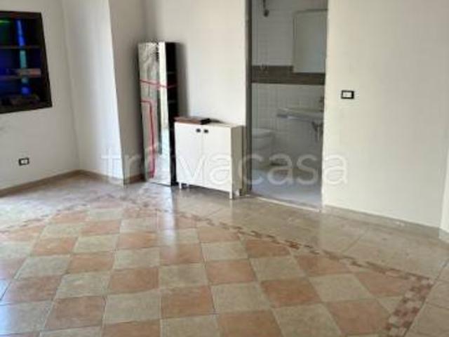 Appartamento in affitto a Palermo via Cristofaro Scobar, 24, non arredato/vuoto, ascensore, balcone TrovaCasa
