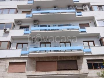 Appartamento in affitto a Palermo via Enrico Albanese, riscaldamento autonomo, ascensore, contesto signorile TrovaCasa