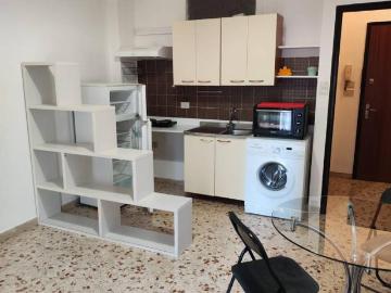Appartamento in affitto a Palermo via Generale Michele Grisanti, parzialmente arredato, ascensore, balcone TrovaCasa