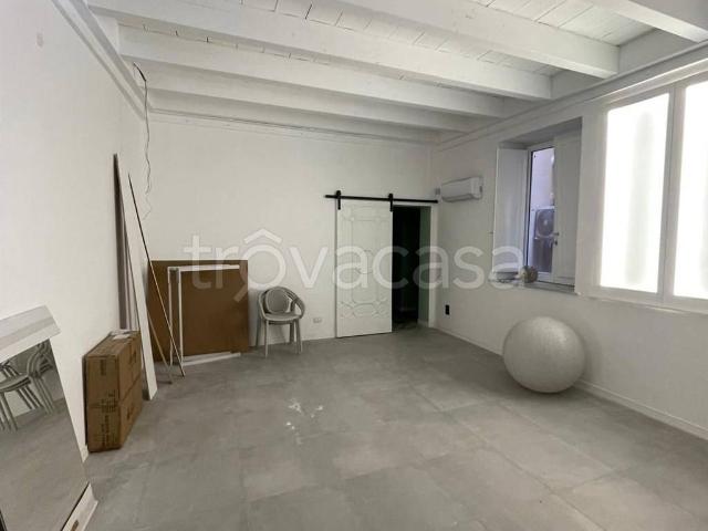 Appartamento in affitto a Palermo via patania, 2, non arredato/vuoto, ristrutturato, centrale TrovaCasa