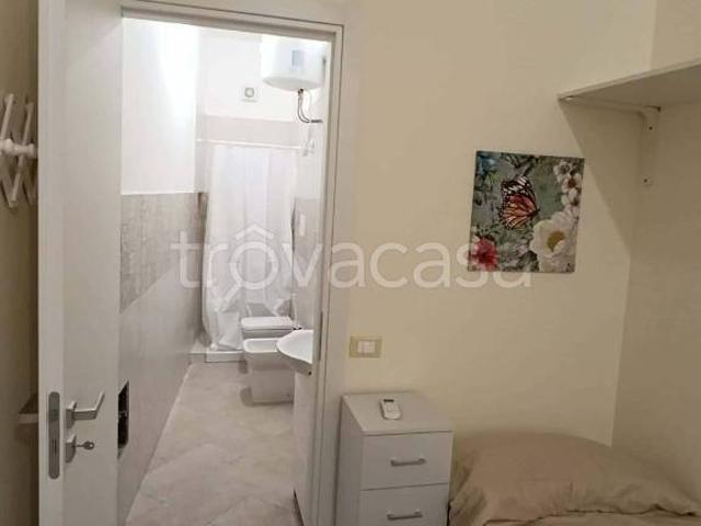 Appartamento in affitto a Palermo via Rosario Gregorio, Oreto Perez