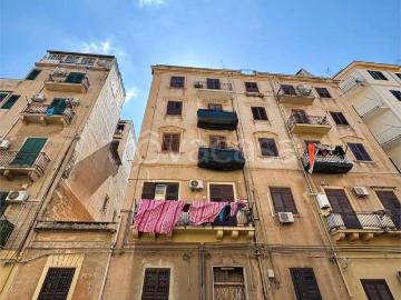 Appartamento in affitto a Palermo via Villa Caputo, 11, non arredato/vuoto, centrale, vicinanze negozi TrovaCasa