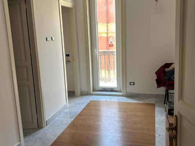 Appartamento in affitto a Palermo via 12 Gennaio, riscaldamento autonomo, doppia esposizione, balcone TrovaCasa
