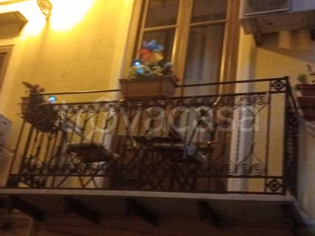 Appartamento in affitto a Palermo vicolo Casa Professa, 6, Cassaro