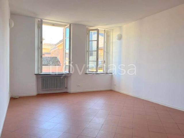 Appartamento in affitto a Parma borgo Bruno Longhi, riscaldamento autonomo, ascensore, centrale TrovaCasa