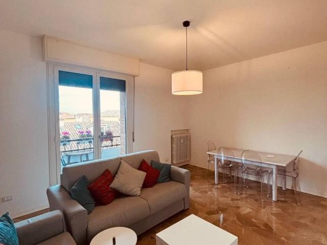 Appartamento in affitto a Parma PR