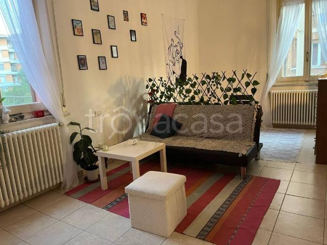 Appartamento in affitto a Parma viale Antonio Gramsci, arredato, riscaldamento autonomo, luminoso TrovaCasa