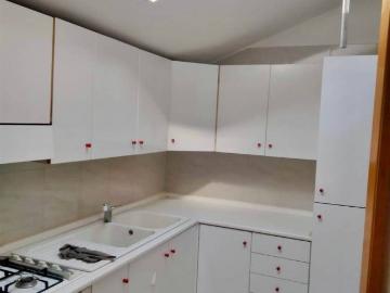 Appartamento in affitto a Parolise AV