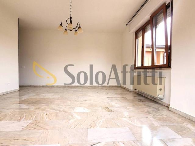 Appartamento in affitto a Parabiago via Brescia, non arredato/vuoto, box, terrazzo TrovaCasa