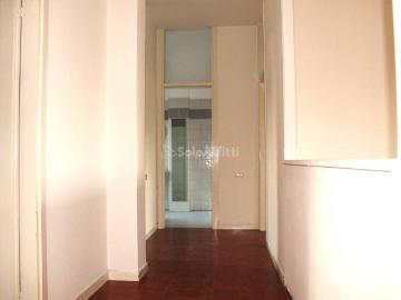Appartamento in affitto a Parabiago via Sant'Antonio, non arredato/vuoto, box, ultimo piano TrovaCasa