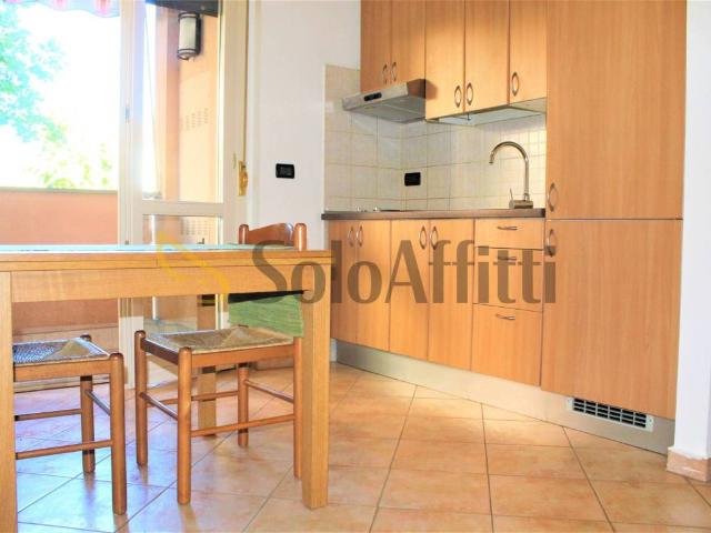 Appartamento in affitto a Parabiago via XXIV Maggio, arredato, terrazzo, lavatrice TrovaCasa