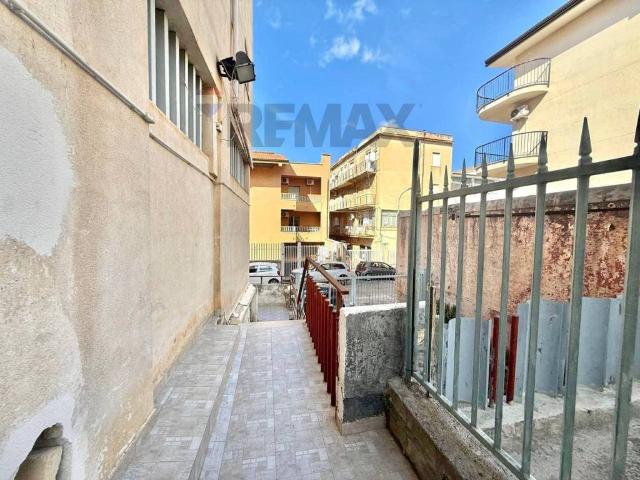 Appartamento in affitto a Partinico PA