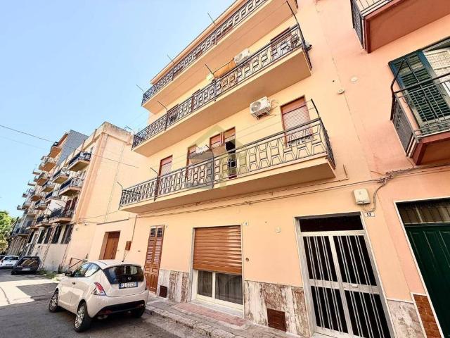Appartamento in affitto a Partinico PA