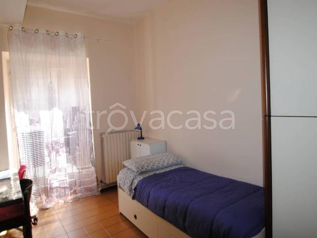 Appartamento in affitto a Pavia corso Giuseppe Garibaldi, arredato, centrale, giardino condominiale TrovaCasa