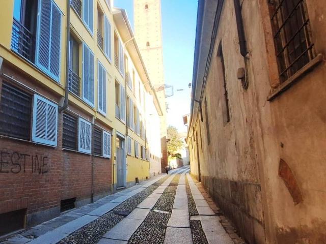 Appartamento in affitto a Pavia PV