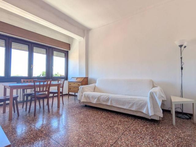 Appartamento in affitto a Pavia PV