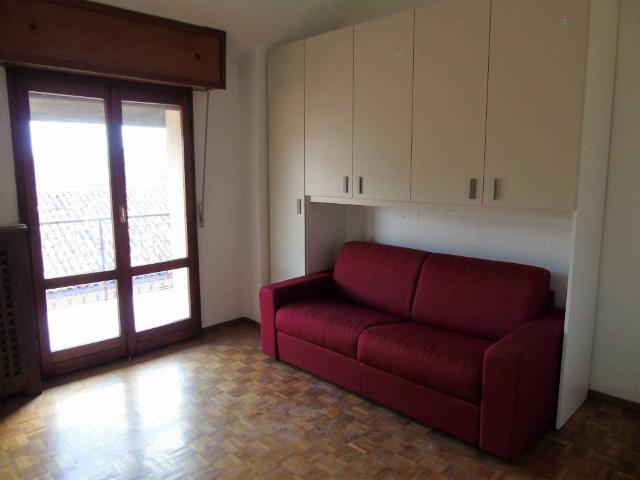 Appartamento in affitto a Pavia PV