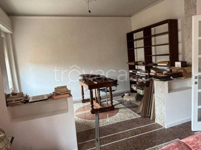 Appartamento in affitto a Pavia, posto auto, box, terrazzo TrovaCasa