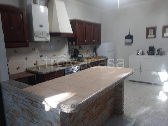 Appartamento in affitto a Pavia via Cassinino, 74a, arredato, giardino privato, riscaldamento autonomo TrovaCasa