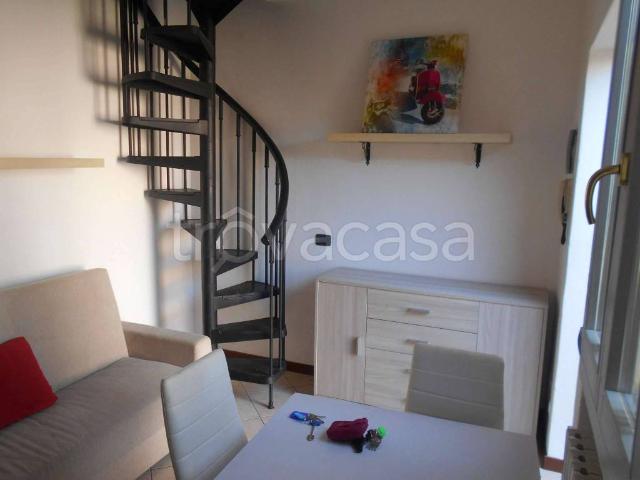 Appartamento in affitto a Pavia viale partigiani 127, arredato, ingresso indipendente, cucina a vista TrovaCasa