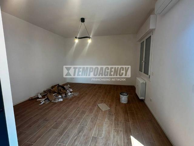 Appartamento in affitto a Pavullo nel Frignano, box, balcone, angolo cottura TrovaCasa