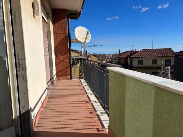 Appartamento in affitto a Pedara CT