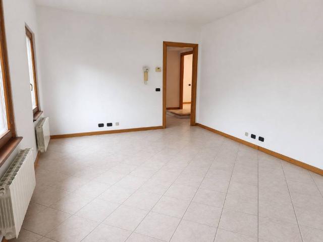 Appartamento in affitto a Peia BG